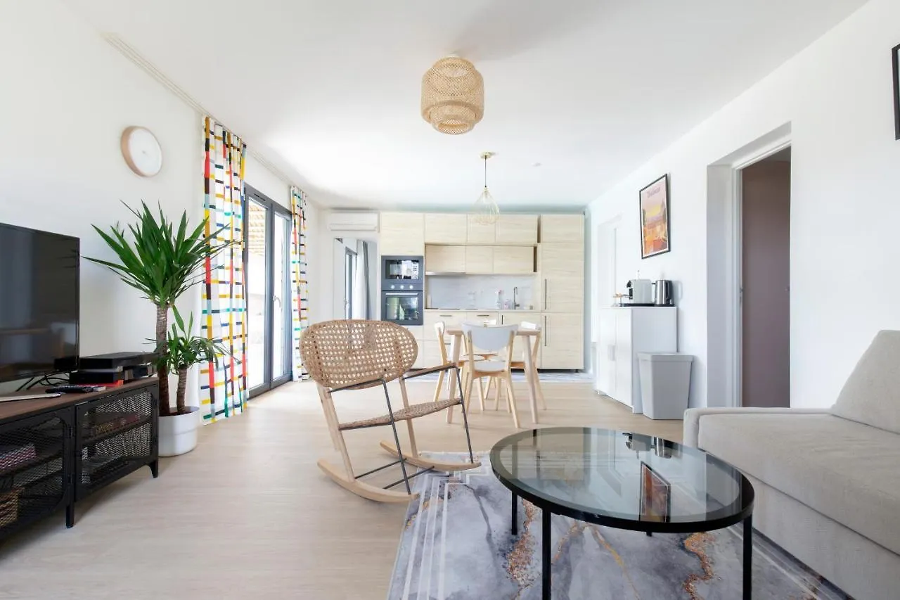 Coteaux En Vue Apartment Aureville