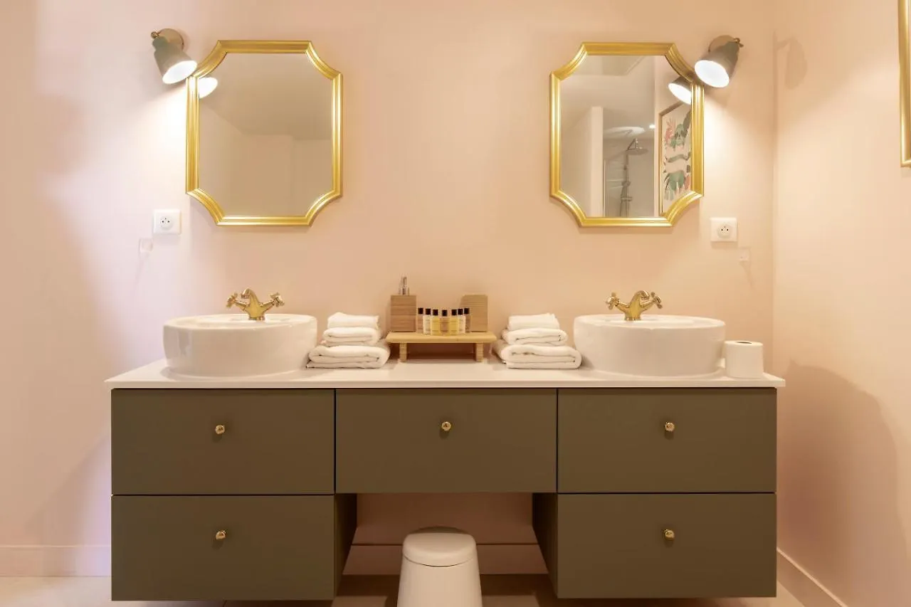 Coteaux En Vue Apartment Aureville